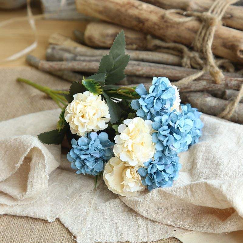 High-Quality Ball Chrysanthemum Small Hand Flower Artificial Flower Party Tables Decorations Bouquet Real Looking Flower Manufacturers, Supplier