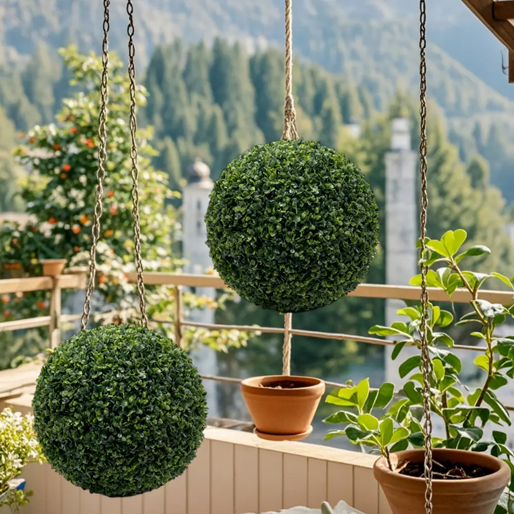 Artificial Topiary Ball for garden and commercial decoration