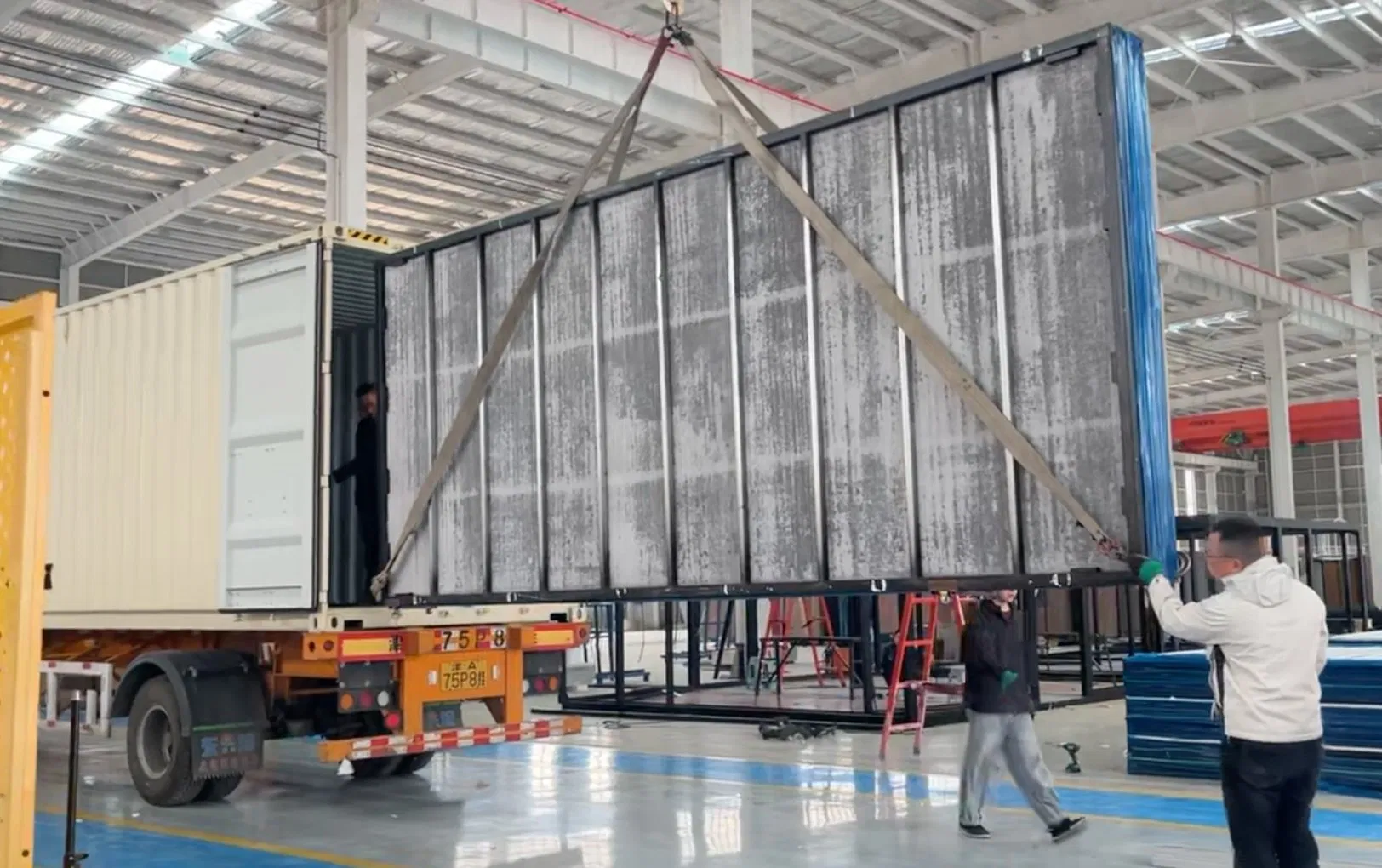 Casa plegable media prefabricada con paquete plano a precio económico