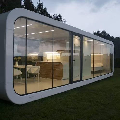 Clínica Médica Móvil Innovadora con Diseño de Inodoro de Vidrio Inteligente