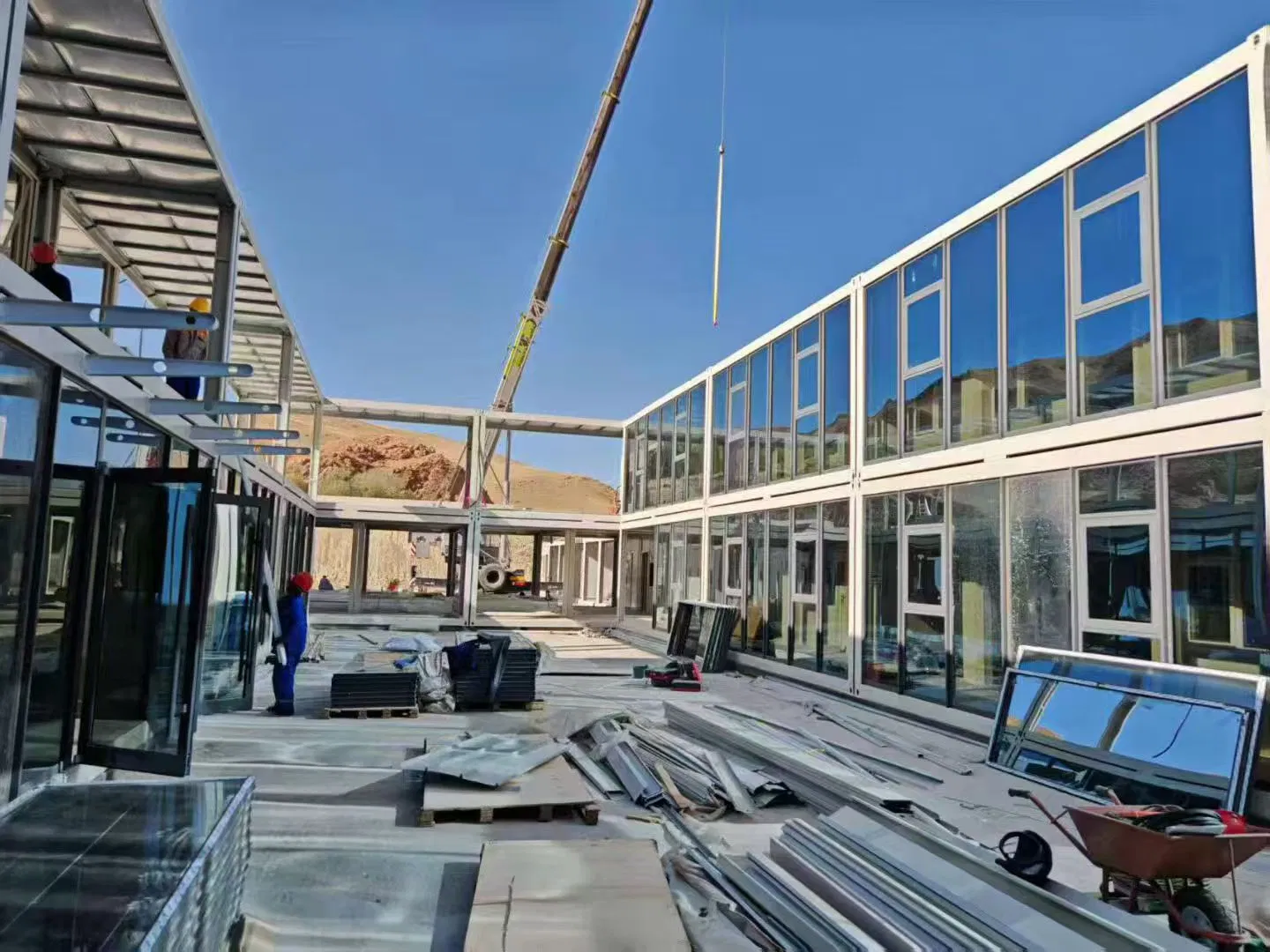 Casa contenedor móvil aislada para oficina de construcción y alojamiento del personal