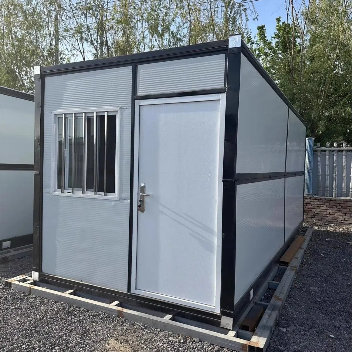 Casa contenedor plegable prefabricada de instalación rápida para vida móvil