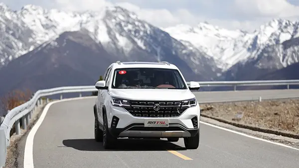 China 2025 Dongfeng Forthing AT T5L SUV Manufacturer, Supplier