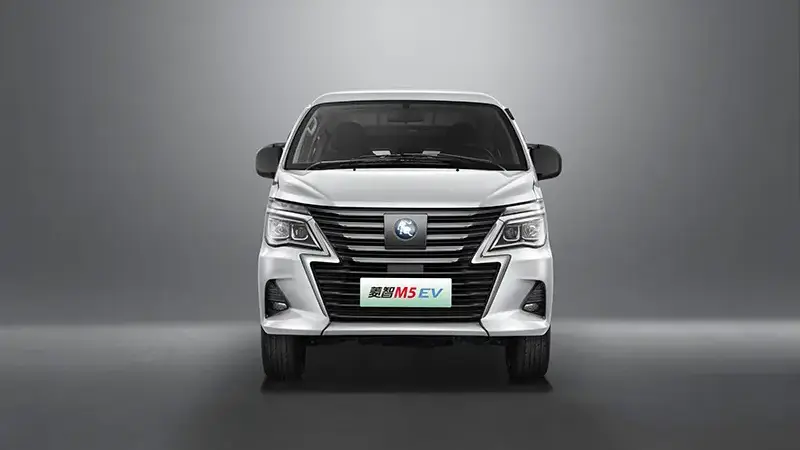 China Dongfeng High Speed and New Design New Energy MPV M5 Electric Car Ev Car for Sale Manufacturers, Suppliers