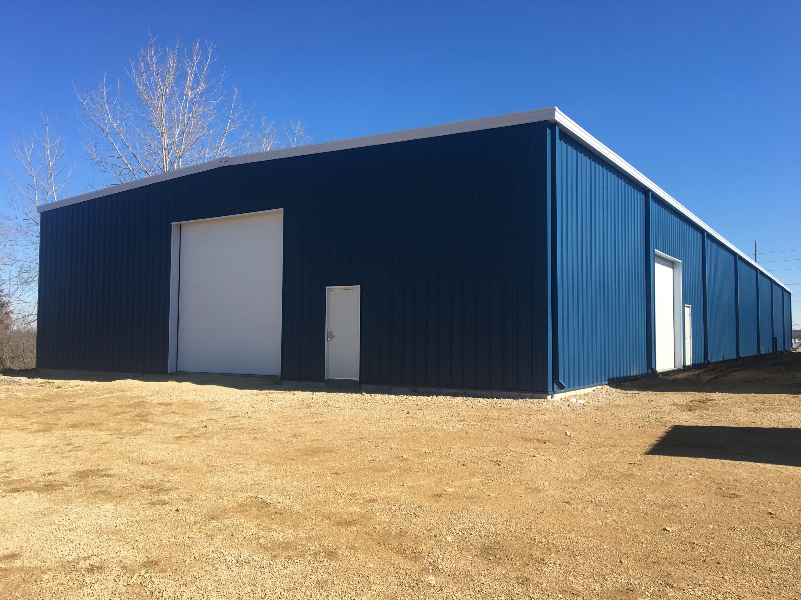 1000sqm 5000sqm Modern Industrial Steel Structure Warehouse Prefabricated Metal Building with H-shape Steel Beam Sandwich Panels
