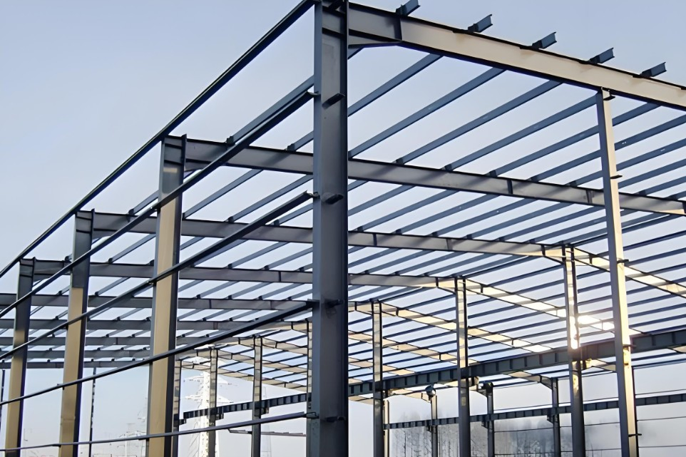 C. Z Shape Channel Flexible Customized Warehouse Industrial Shed Storage Facility Steel Structure Building