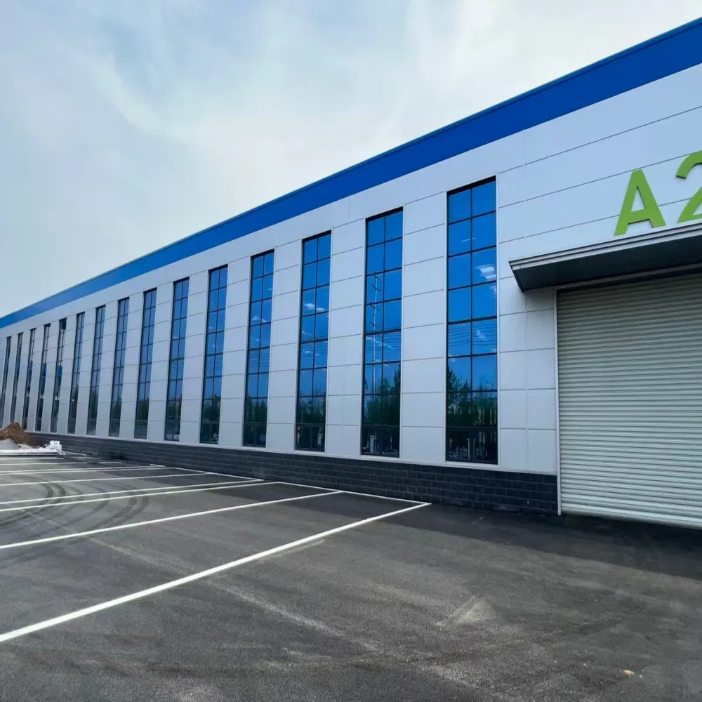 Durable Prefabricated Steel Building for Integrated Cattle Breeding and Agricultural Storage Facility