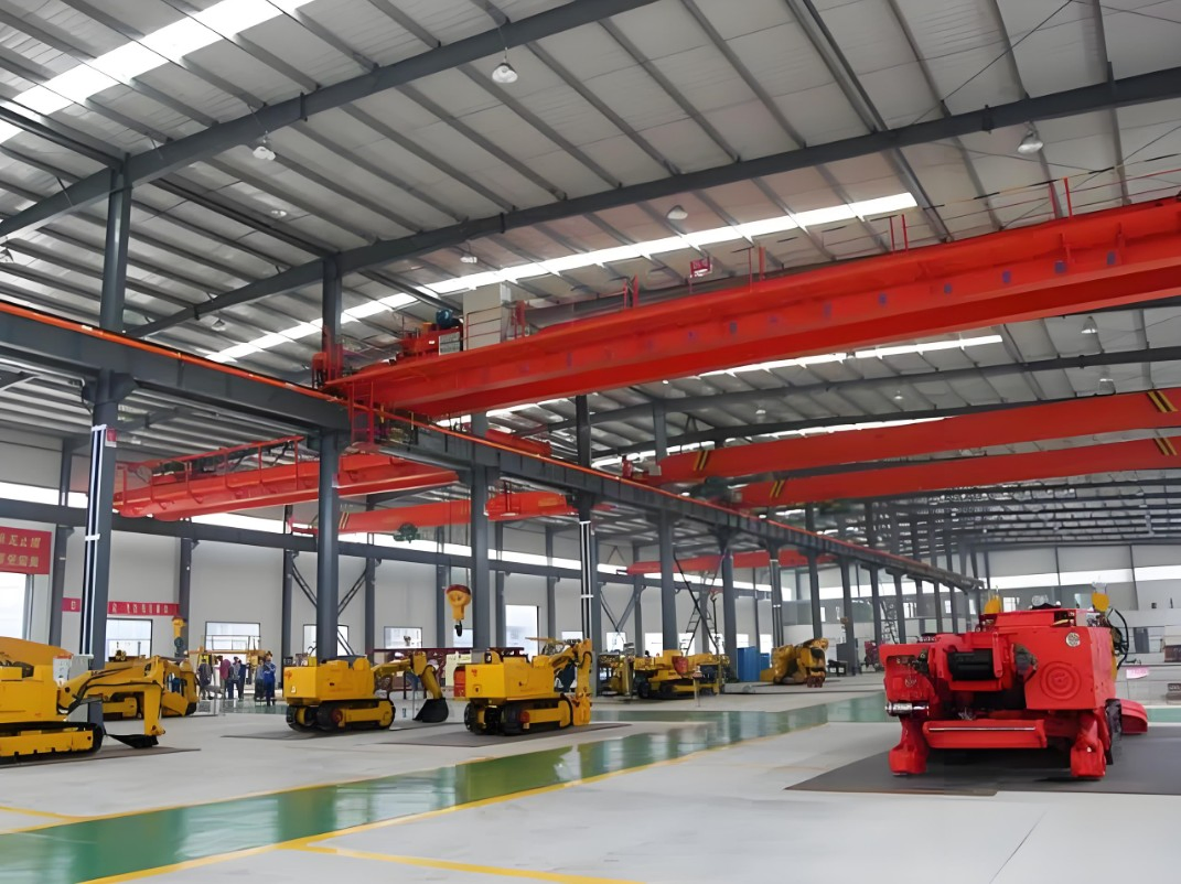 C. Z Shape Channel Flexible Customized Warehouse Industrial Shed Storage Facility Steel Structure Building