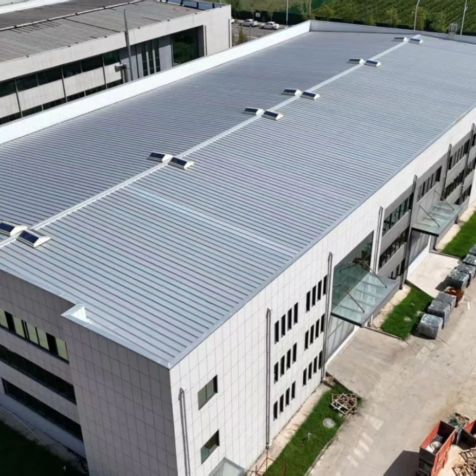Durable Prefabricated Steel Building for Integrated Cattle Breeding and Agricultural Storage Facility