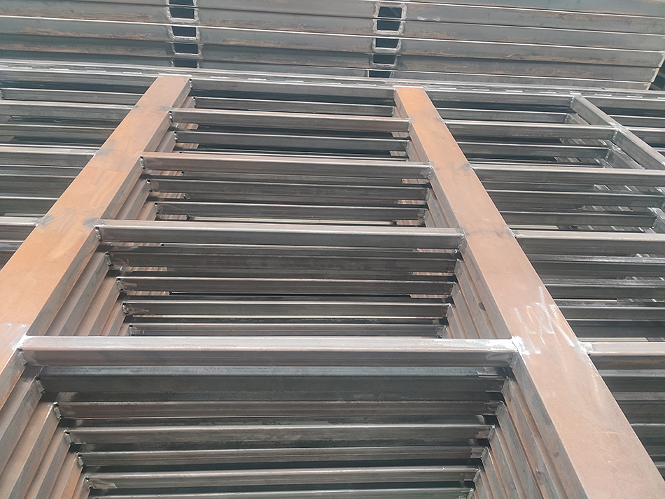 Customized Large Heavy-Duty Metal Sheet Manufacturing Steel Structure Welding Frame Fabrication With Iron Material Bending Type