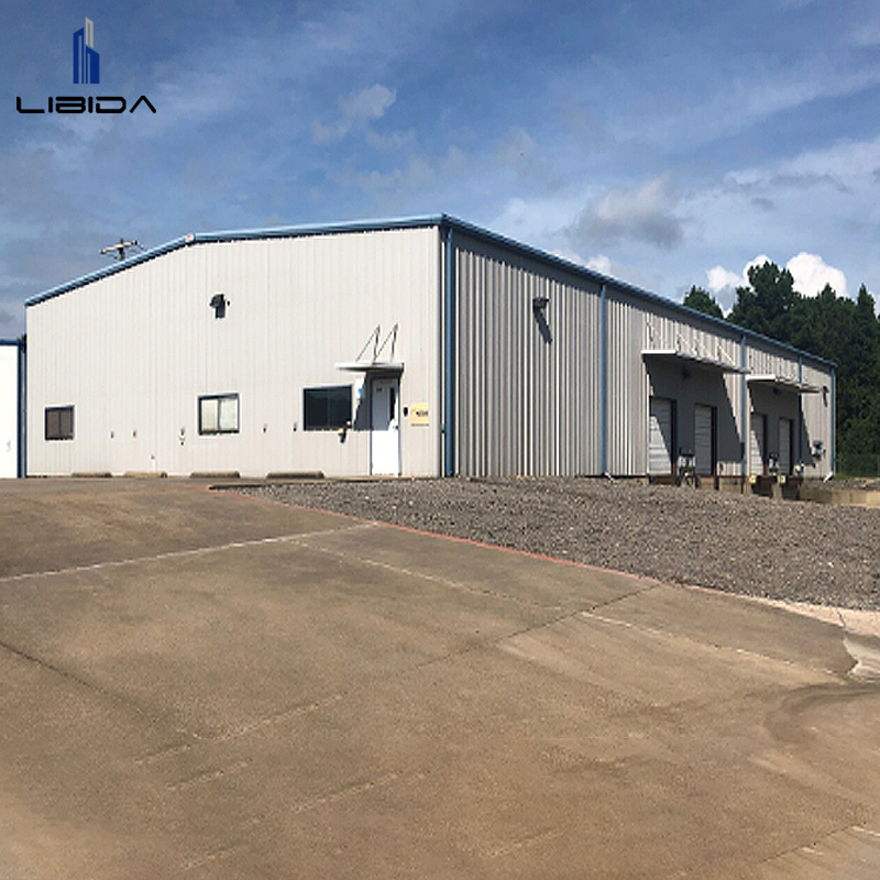China Professional Modern Prefabricated Steel Industrial Warehouse with Custom Sizes and CE Certification