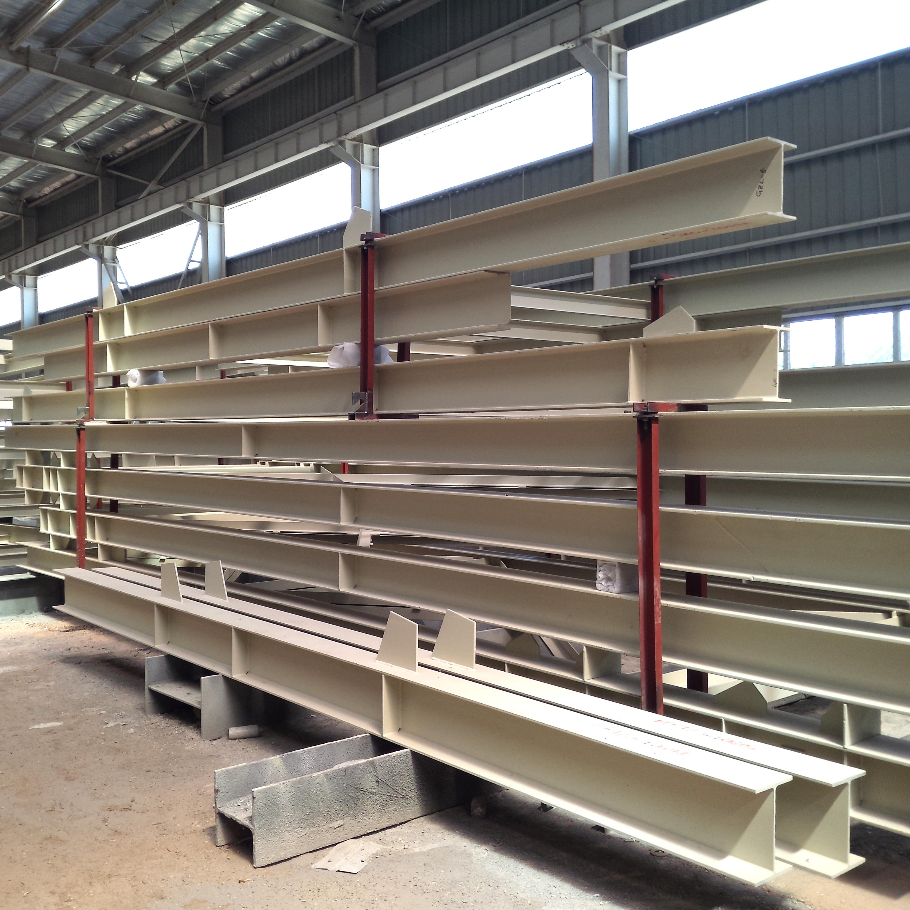 Modern Industrial Style Heavy Duty Prefabricated Steel Structure Building Metal House Office Building Villa