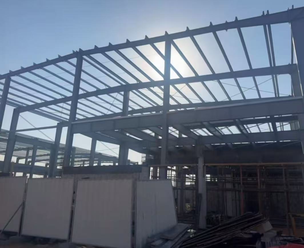 Industrial Steel Workshop Multi-Story High Capacity Welded Outdoor Building