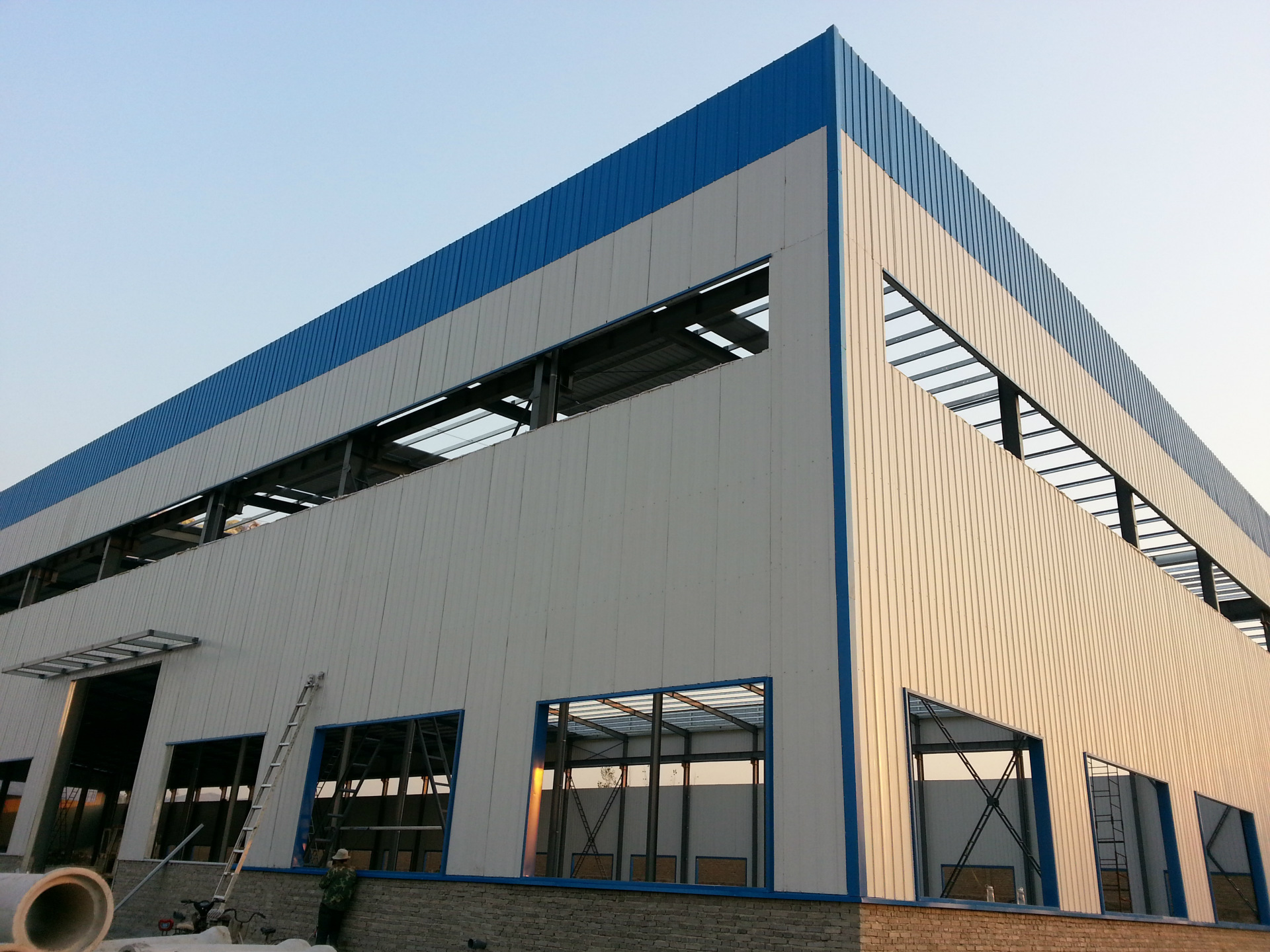 Custom Prefabricated Steel Aircraft Hangar | Heavy Duty Clear Span Metal Building for Aviation/Industrial Use