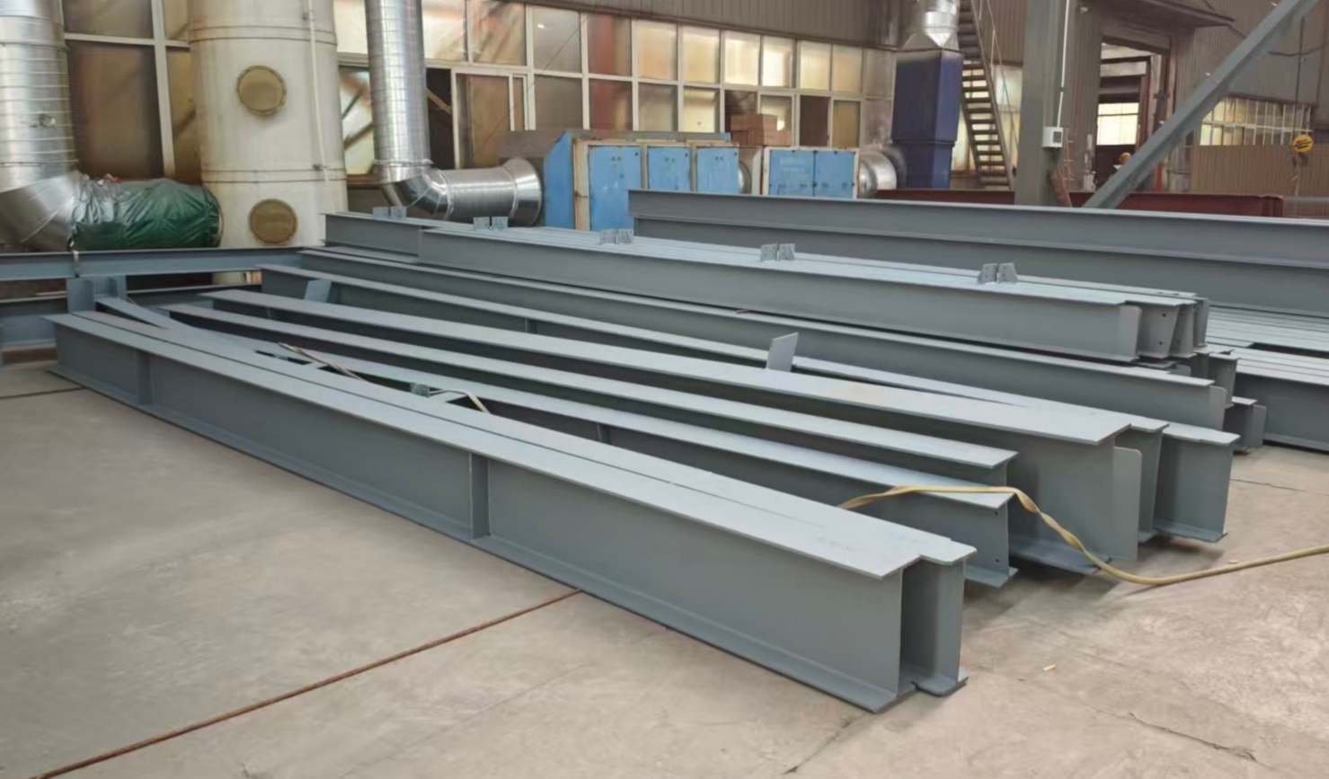 Multi-story Prefab Steel Structure Luxury Rectangle Hotel Building Material Construction