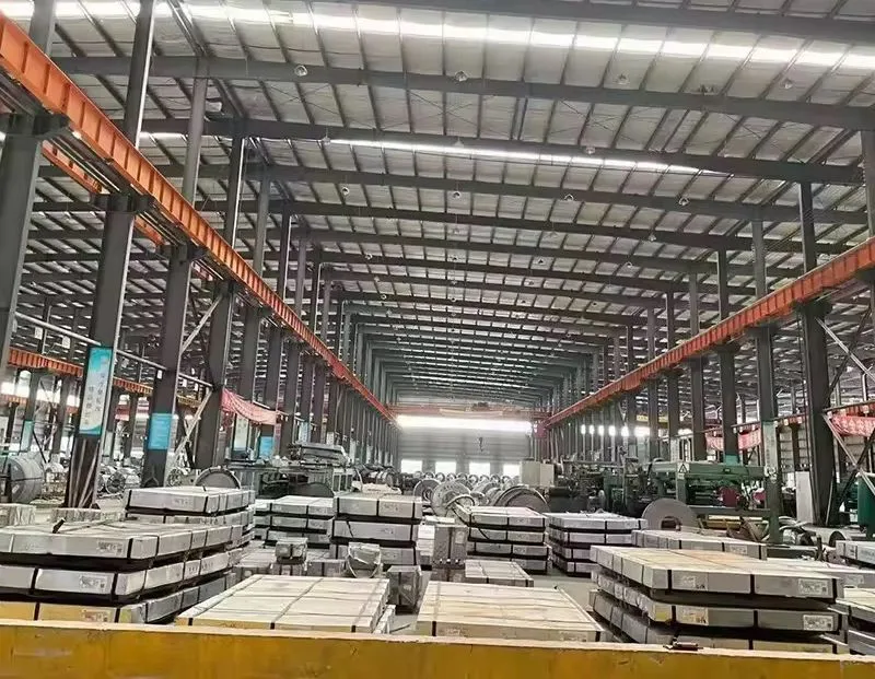 Foshan Factory Customized Steel Structure Building Fast Install Prefabricated Steel Structure Warehouse