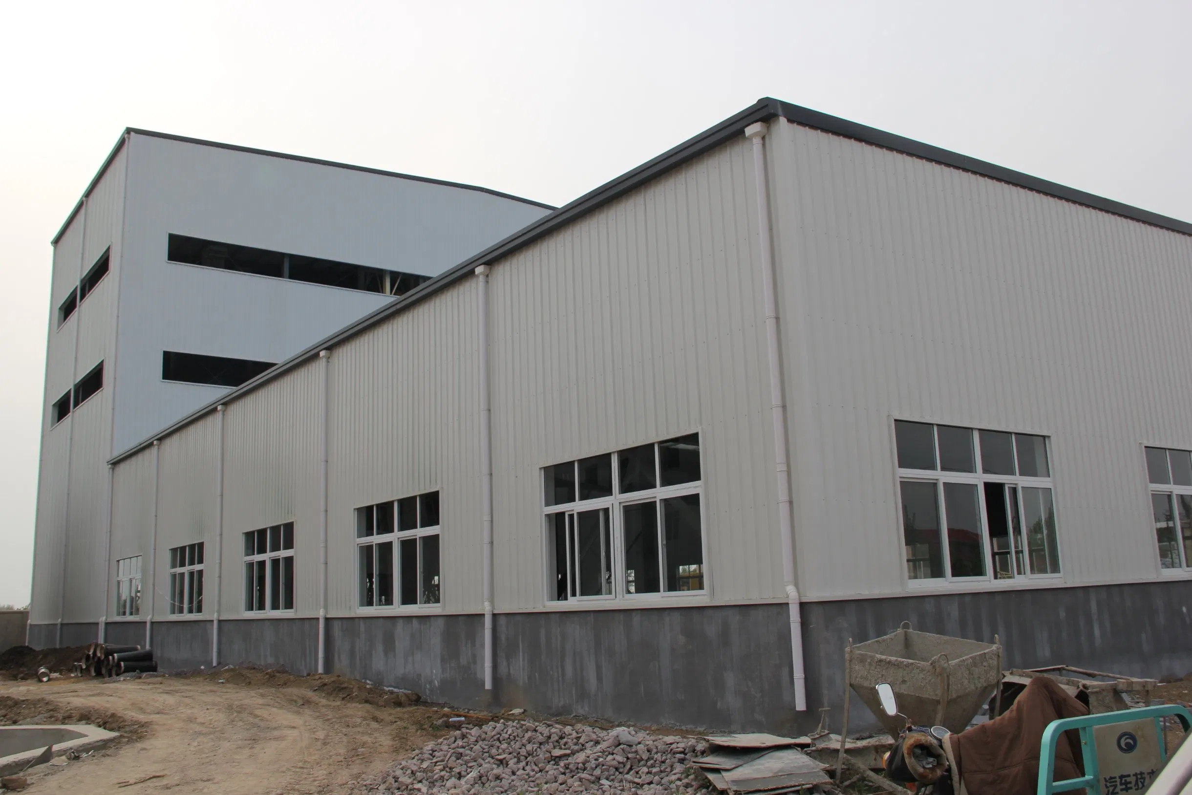 Heavy Steel Construction Workshop / Industrial Building for Producing