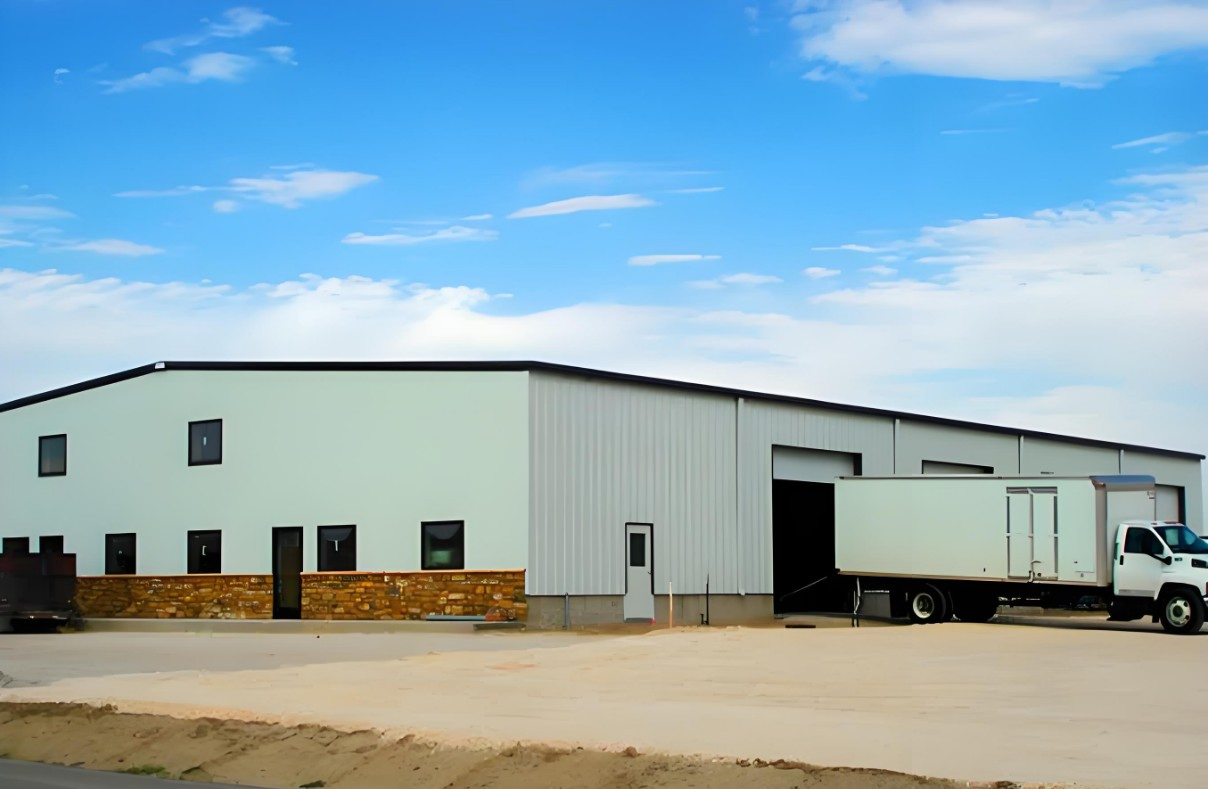 C. Z Shape Steel Channel Flexible Customized Storage Facility Prefabricated Warehouse Clear Span Building