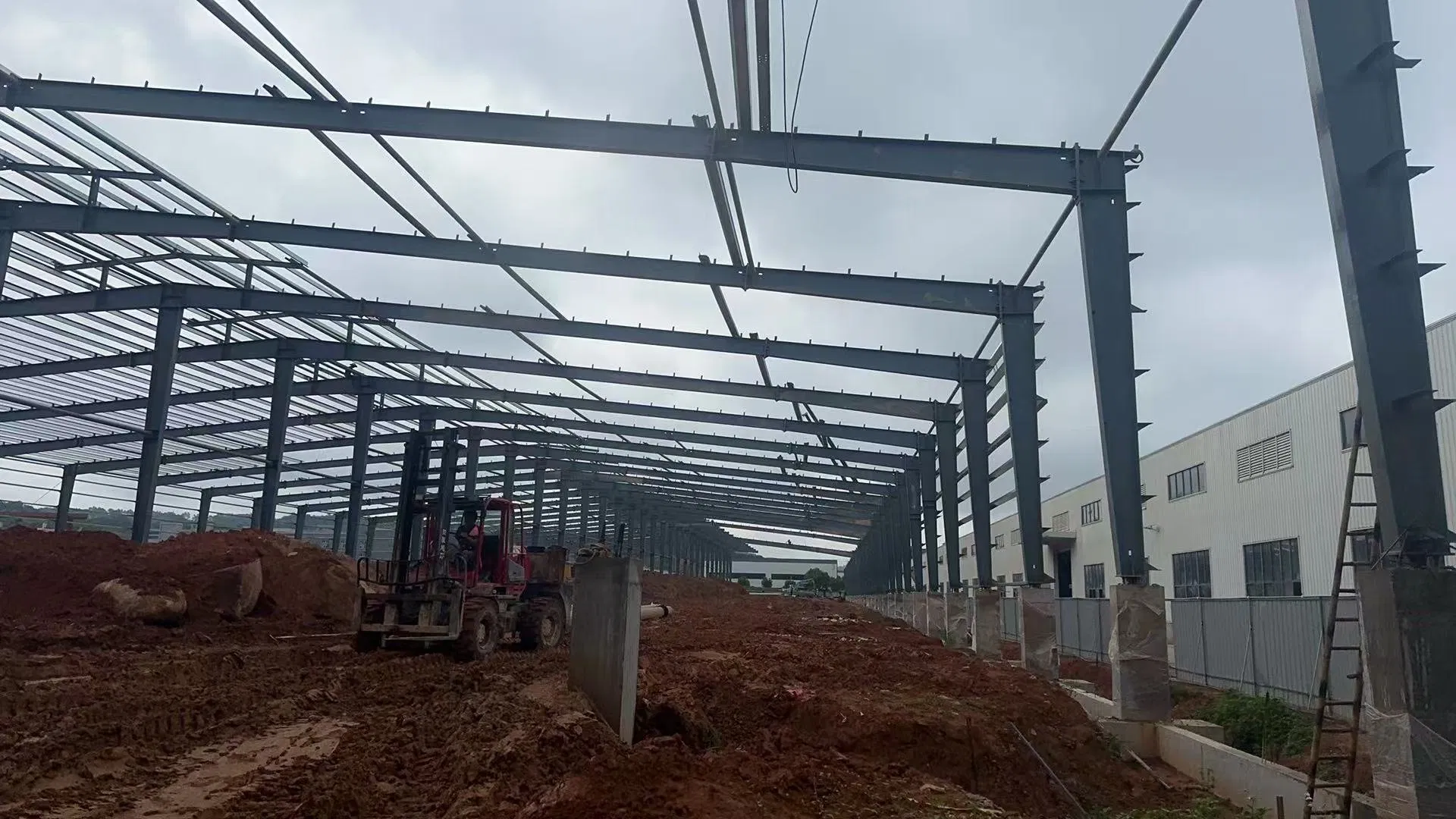 Steel Structure Industrial Storage Building - Easy Setup &amp; Heavy Duty Design