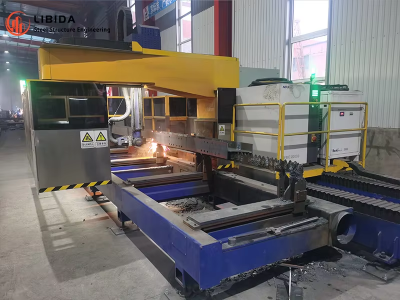 Robotic welding machinery