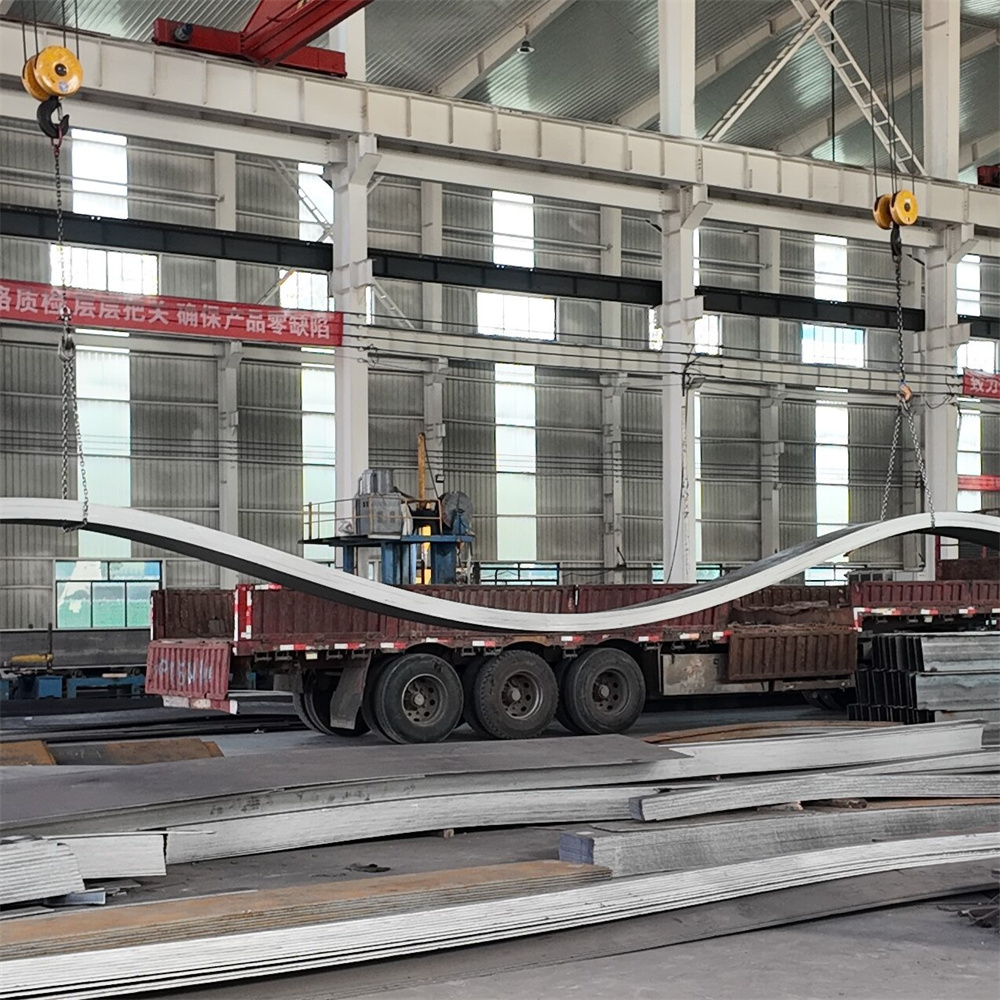 Modular metal frame building details