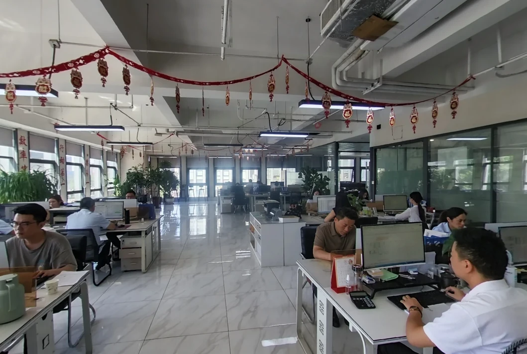 C. Z Shape Steel Channel Flexible Customized Storage Facility Prefabricated Warehouse Clear Span Building
