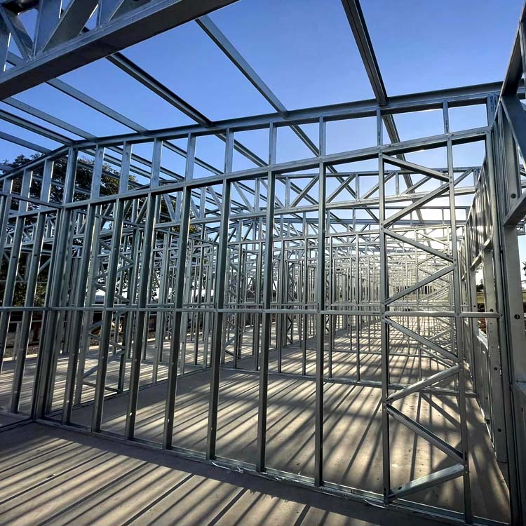 China Metal Light Weight Prefabricated Steel Structure Modular House Building Prefab Storage Workshop