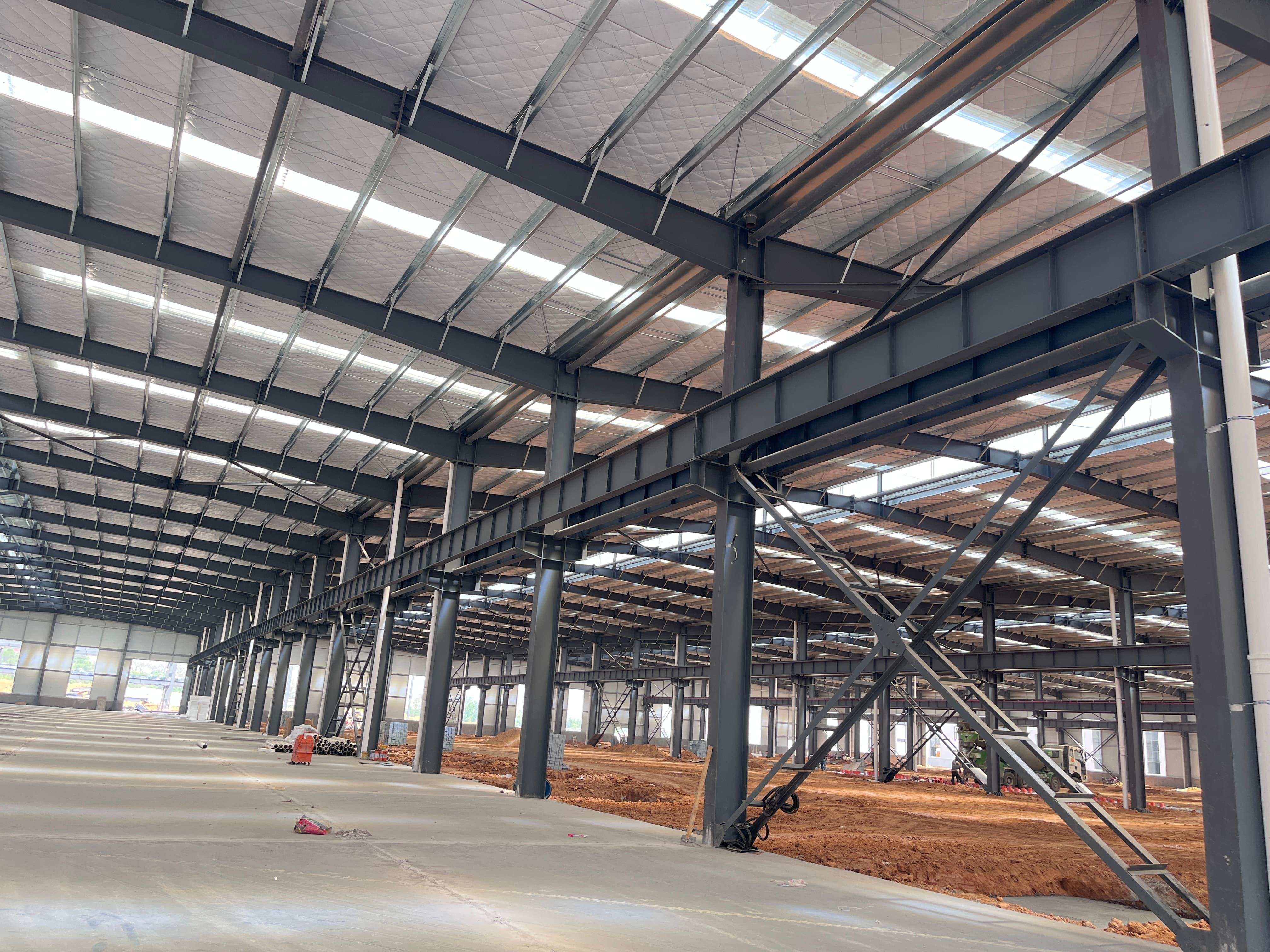 Super Wide Span Steel Structure Factory Building Spacious Logistics Workshop for Modern E-commerce Distribution Center