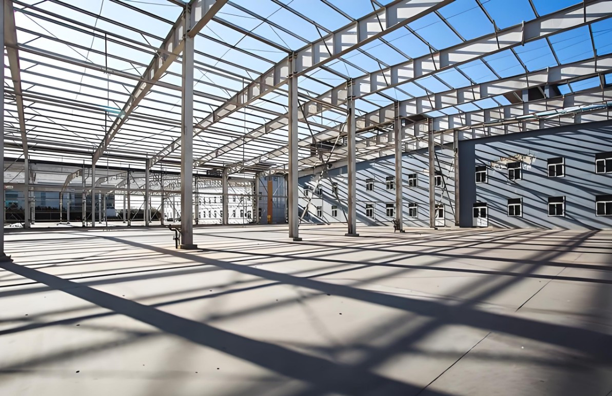 C. Z Shape Channel Flexible Customized Warehouse Industrial Shed Storage Facility Steel Structure Building