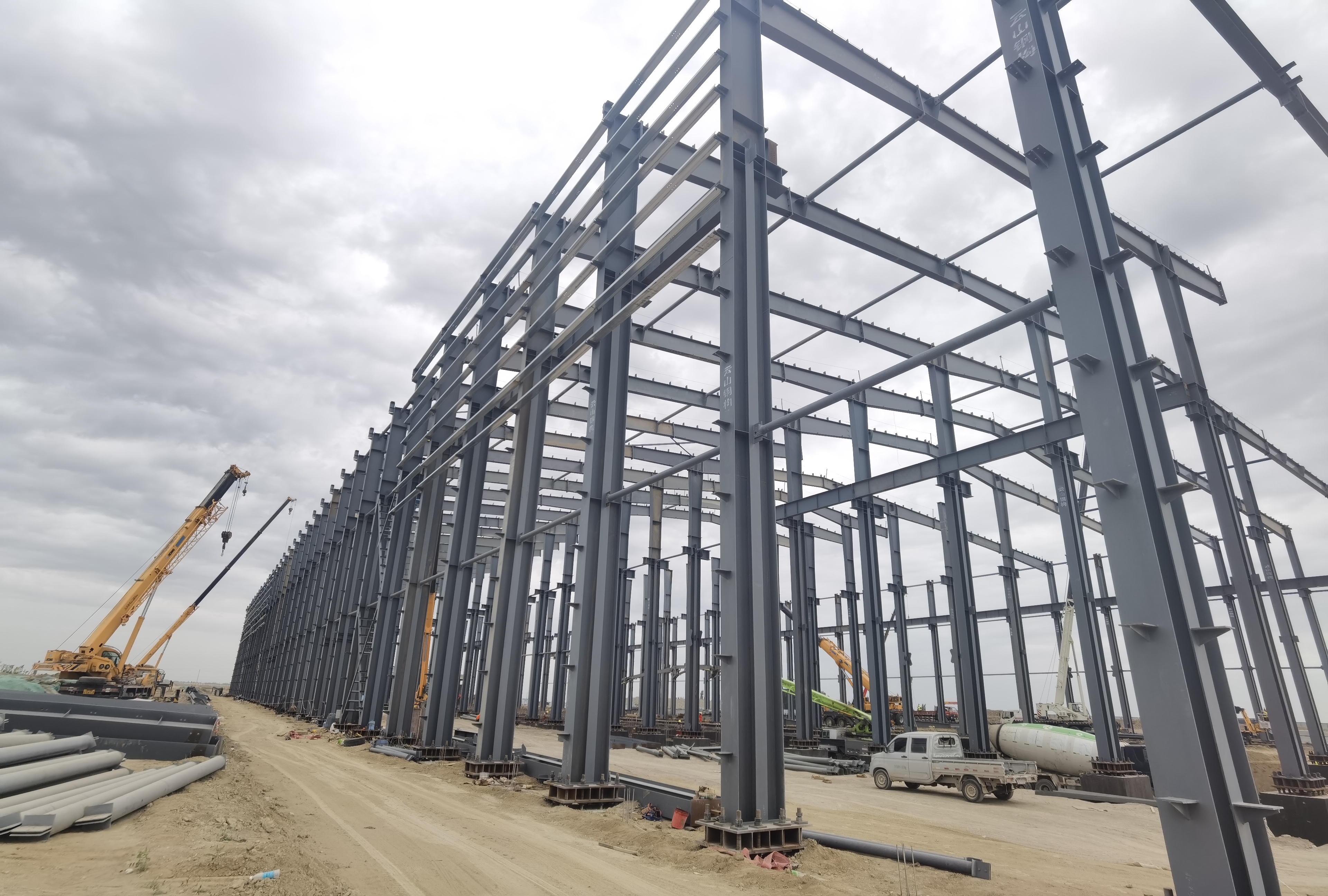 Steel Heavy Duty Prefabricated Factory Manufacturing Plant for Steel Structure Bridge with Welding Cutting Bending Services