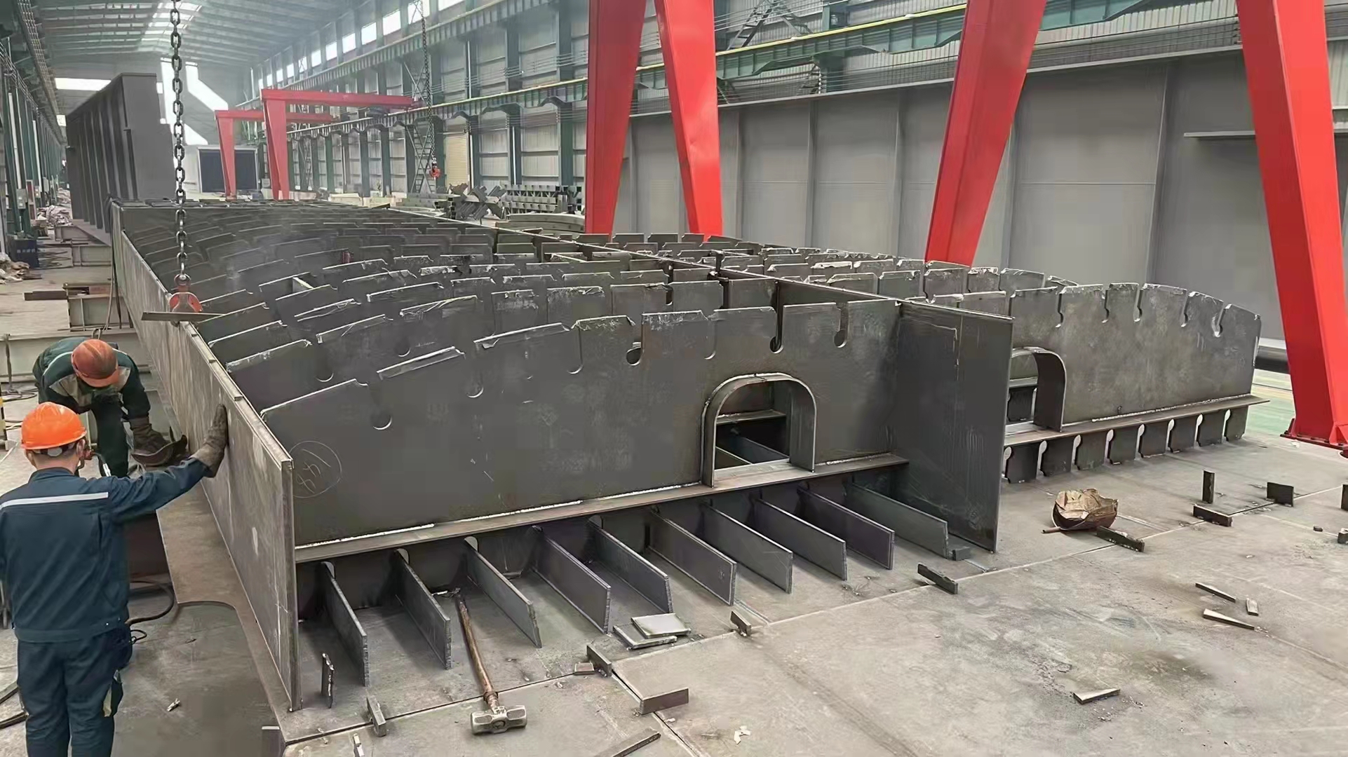 Hot Sale Heavy Duty Steel Structure Workshop Warehouse Large Span Portal Frame Welding/Cutting/Bending Quick Installation