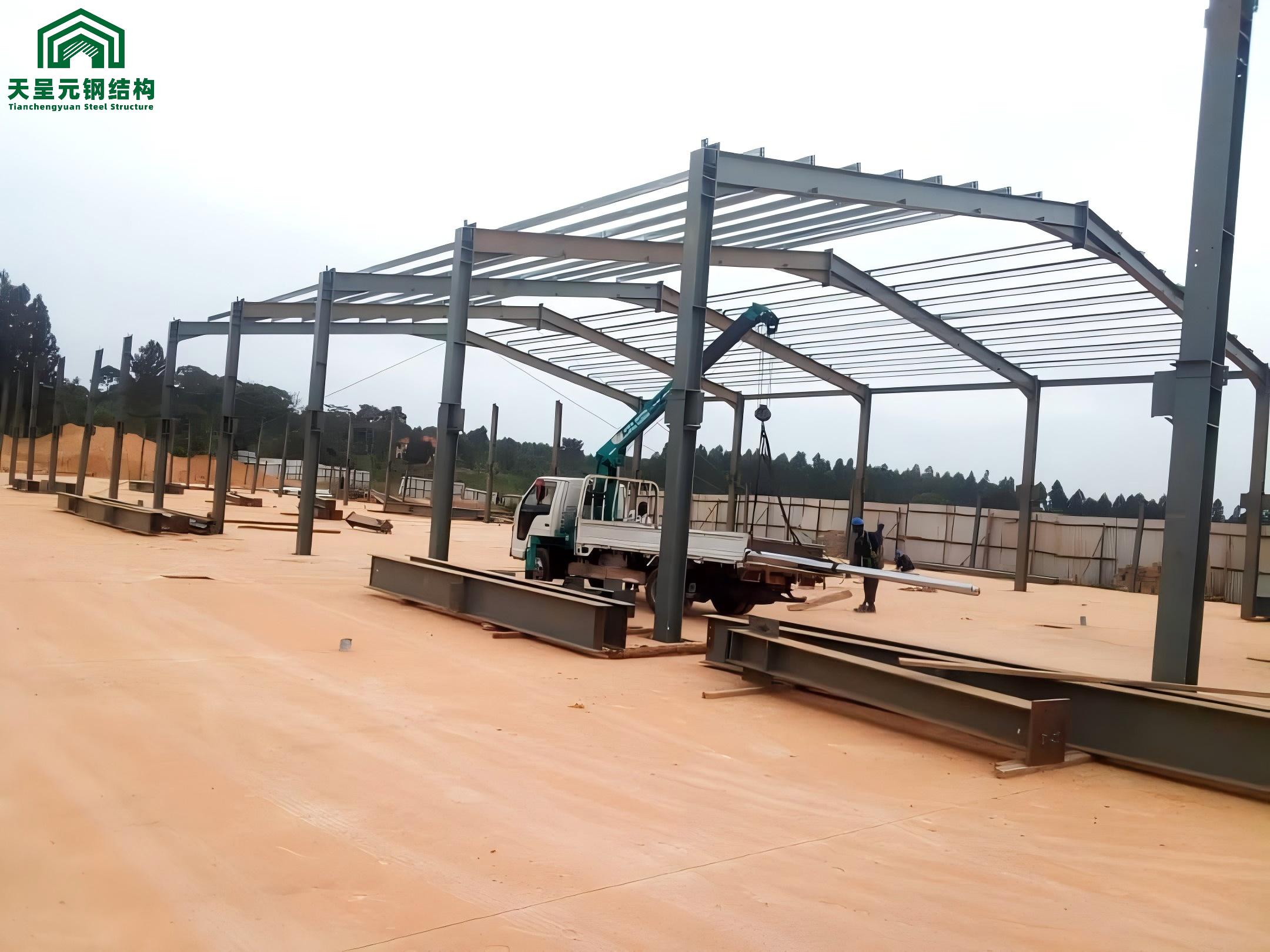 Prefabricated Warehouse Steel Structure Building, Large-span Prefabricated Modern Steel Warehouse