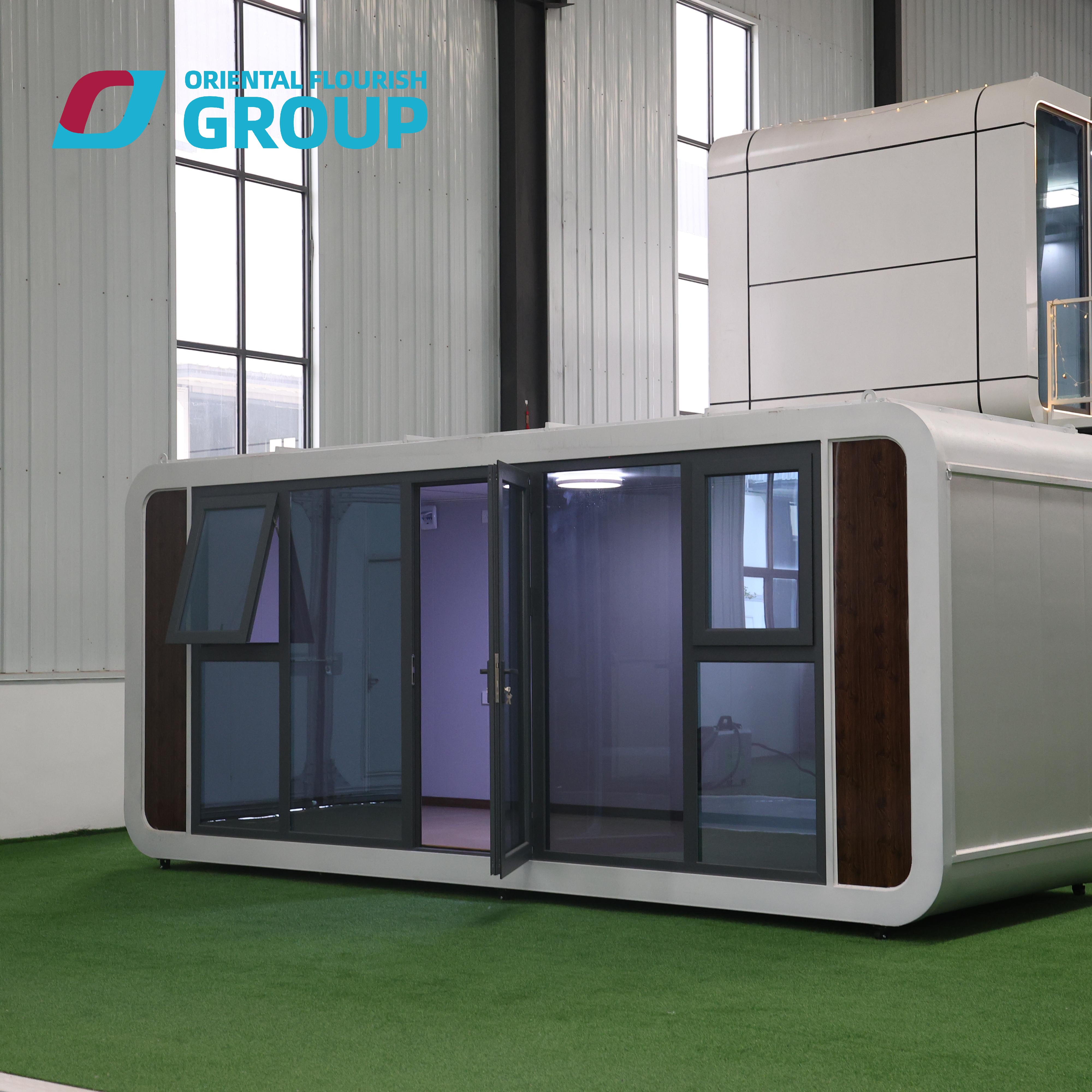 Modern 20ft &amp; 40ft Outdoor Tiny House Popular Prefab Mobile Office Pod Steel Apple Cabin Container