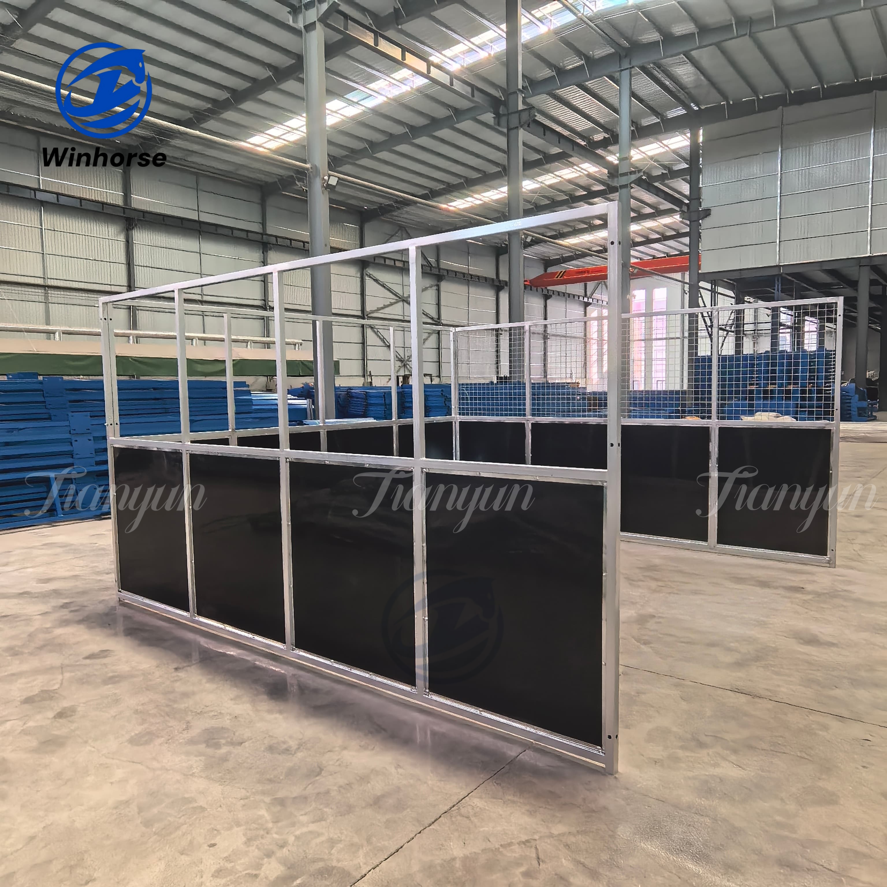 Hot Sale in Australia Outdoor Horse Shelter Farm Shed Modular Prefab Hot Dip Galvanized Steel Frame Horse Box Stable with Roof