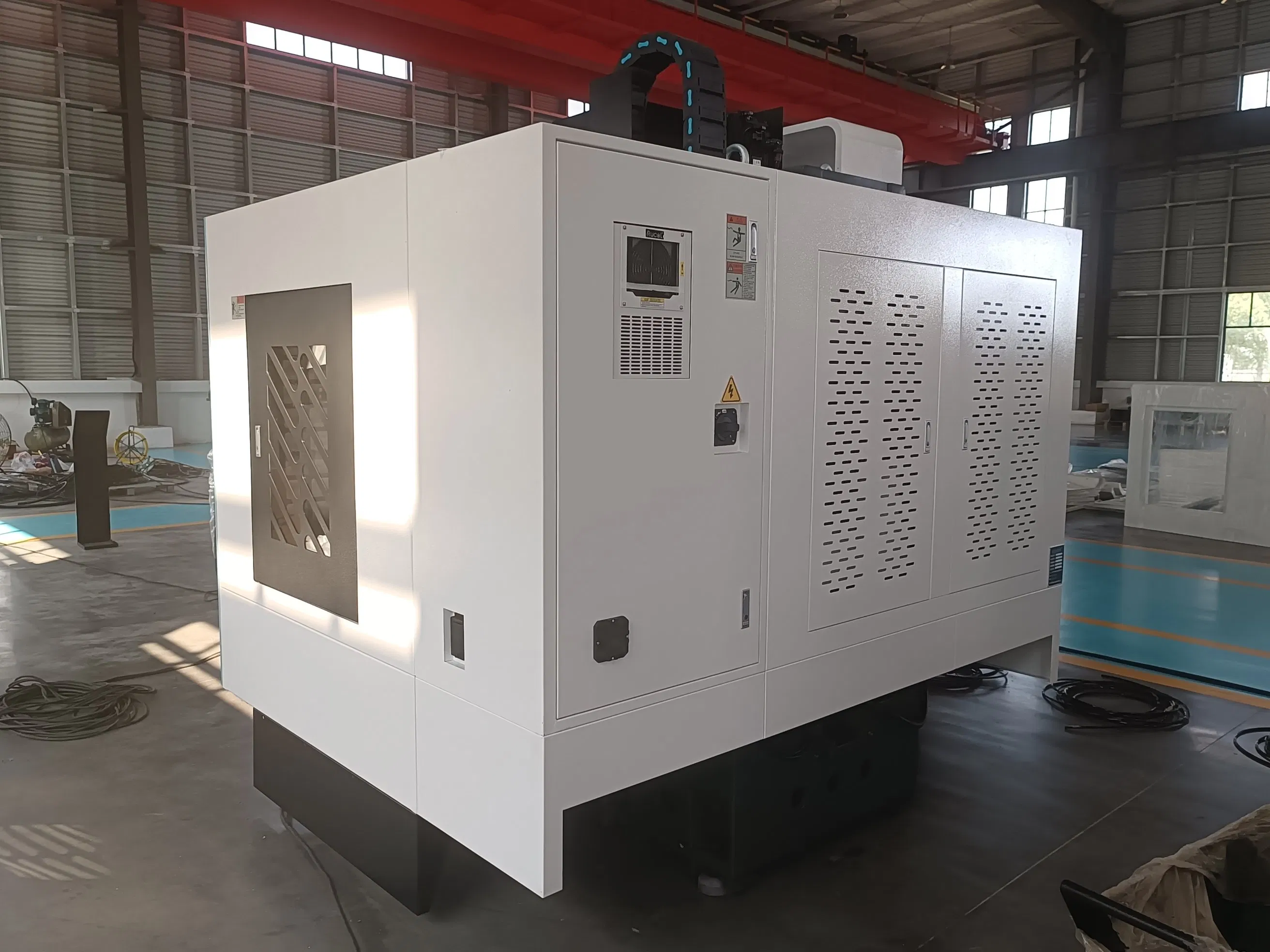 3+2 Axis High Speed Vmc 3 4 5 Axis Vmc CNC Vertical Machining Center with X: 1000/1100 Y: 600 Z: 600