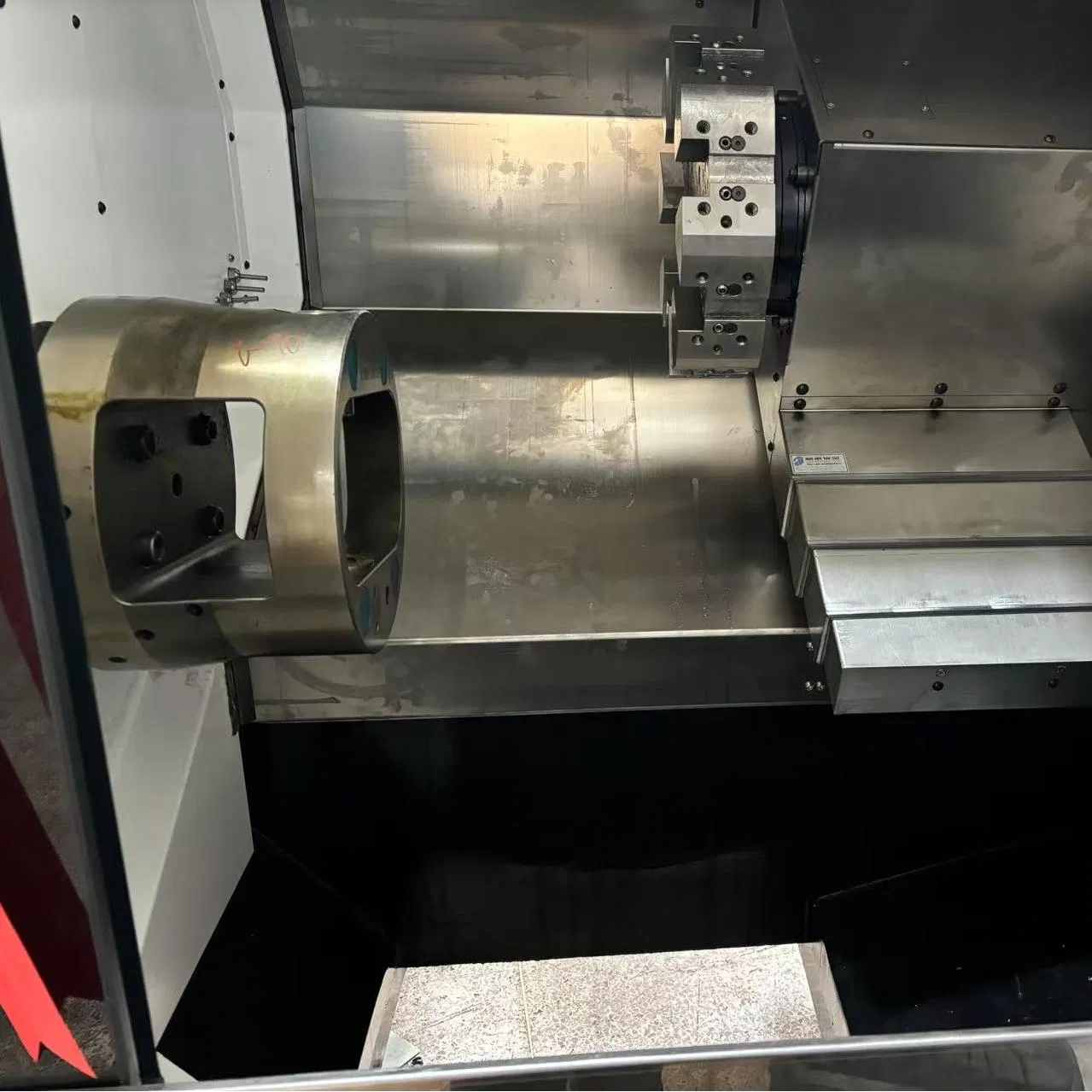 T46 Compact High Precision with Hydraulic Chuck System CNC Machine Slant Bed Lathe