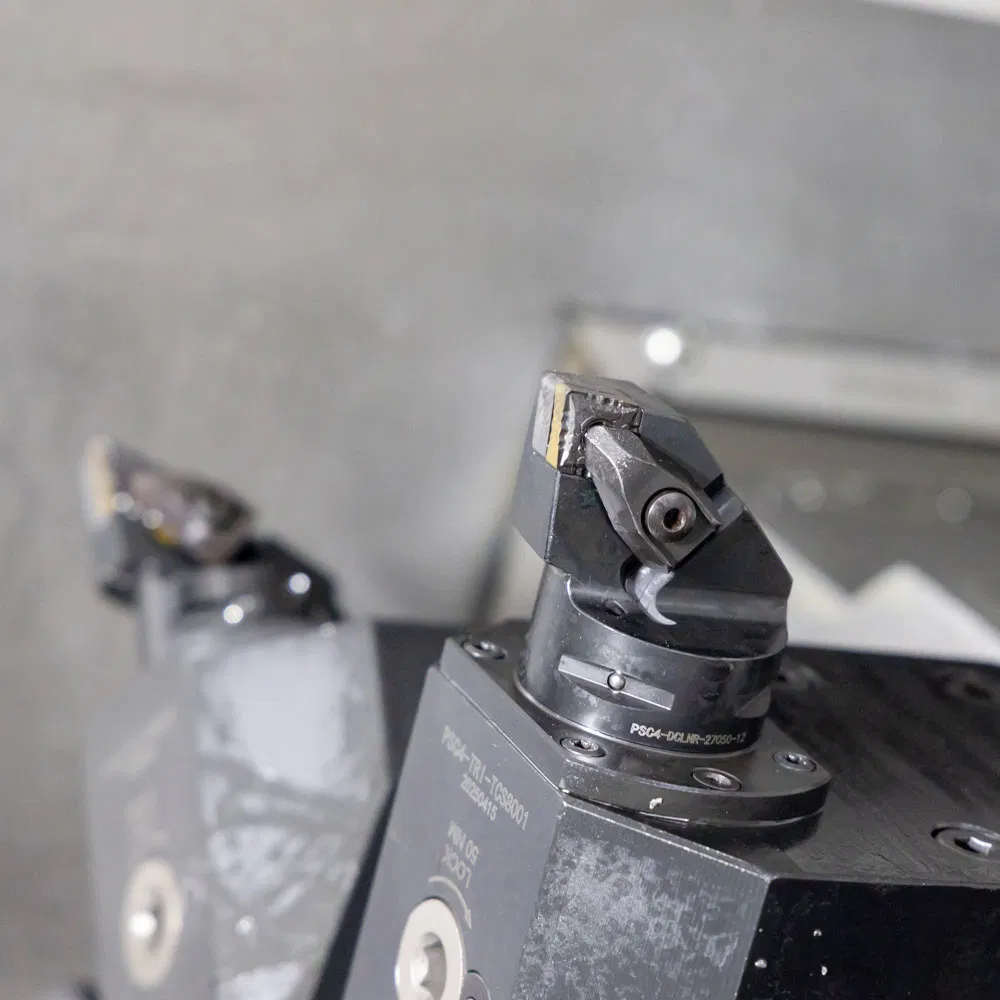 Factory Price Horizontal Automated Metal Lathe CNC Turning Center with CE for Inner Race