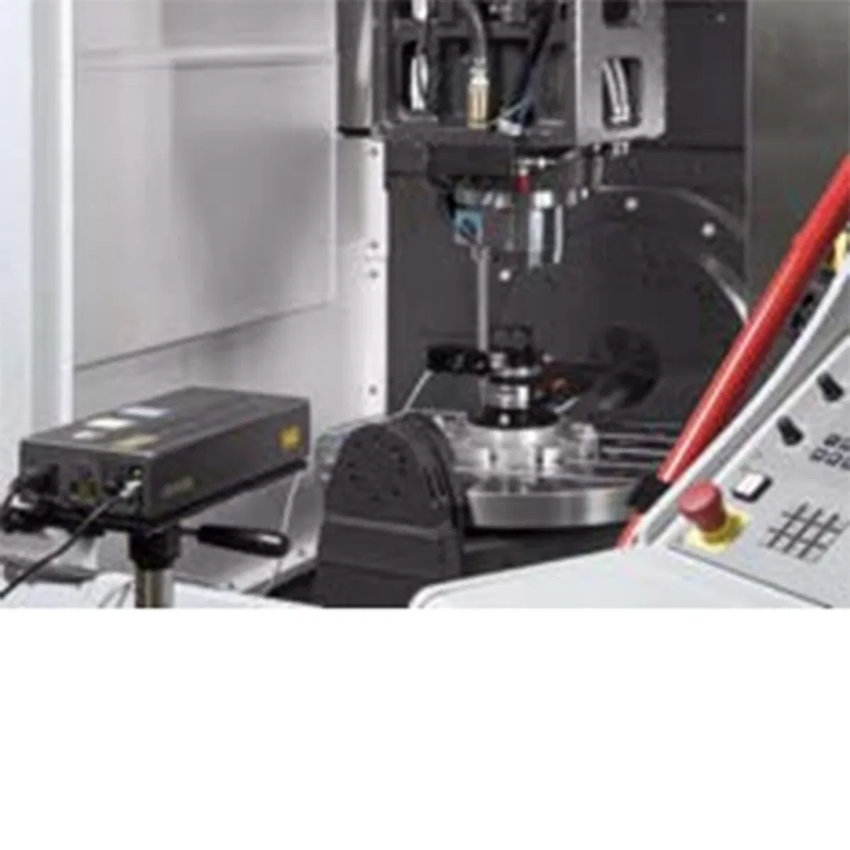 High-Speed Bmu500 CNC Machining Center for Carbon Fiber Drones