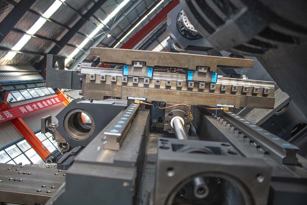 Automated Slant Bed CNC Lathe Turning Center with Linear Guideways Tck36 Tck46 CNC Lathe