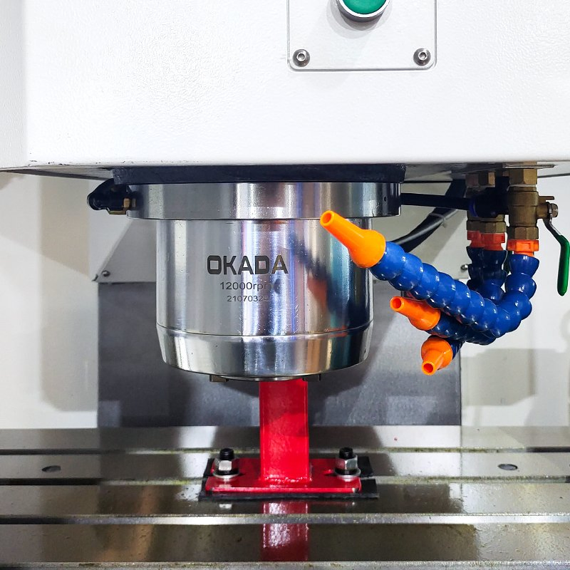 Vmc1160 Metal Processing Milling Vertical Machining Center High Speed Automated Machining Center