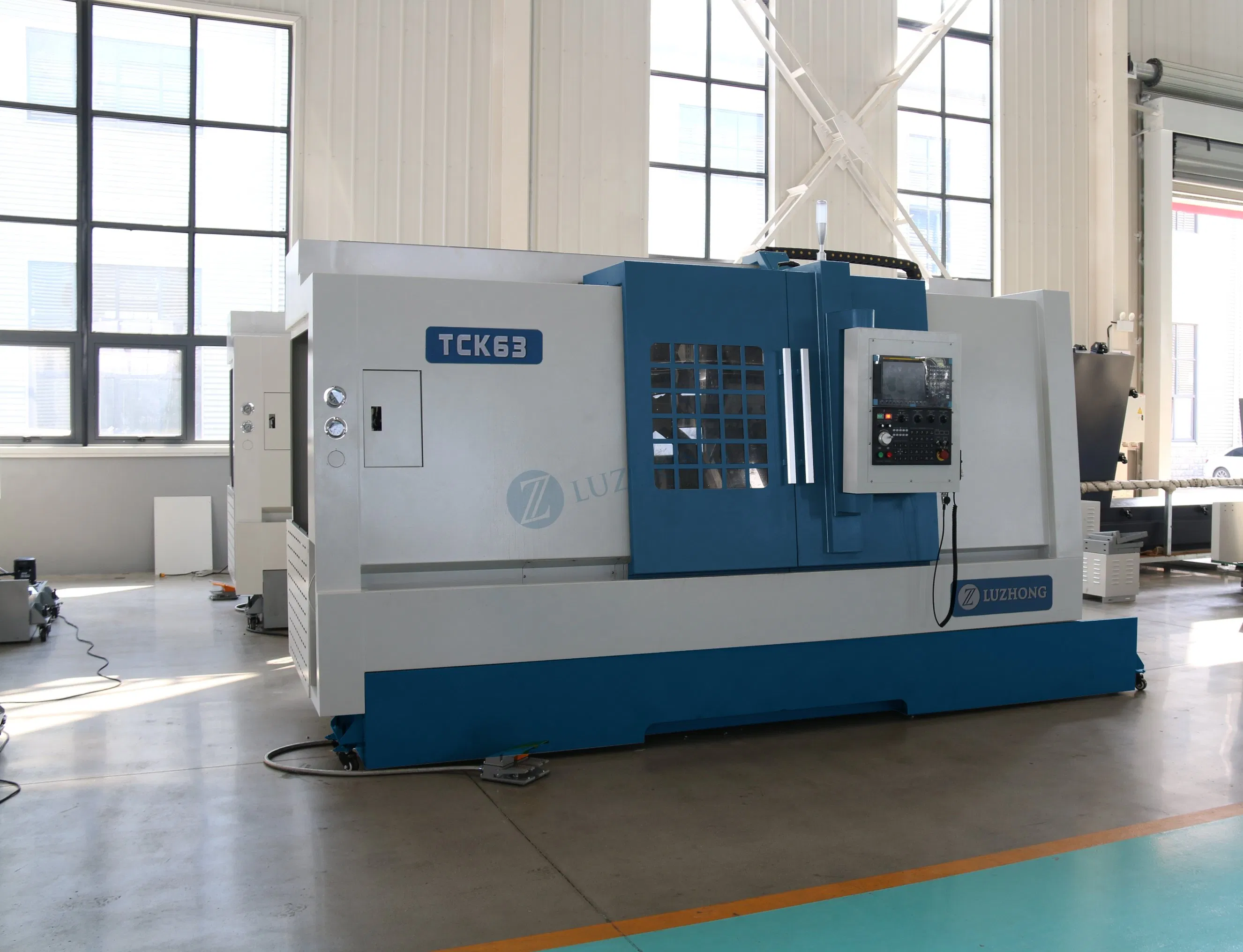 Precision CNC Turning Machine Compact Turning Machine Automatic Conventional CHINA TCK63 lathe
