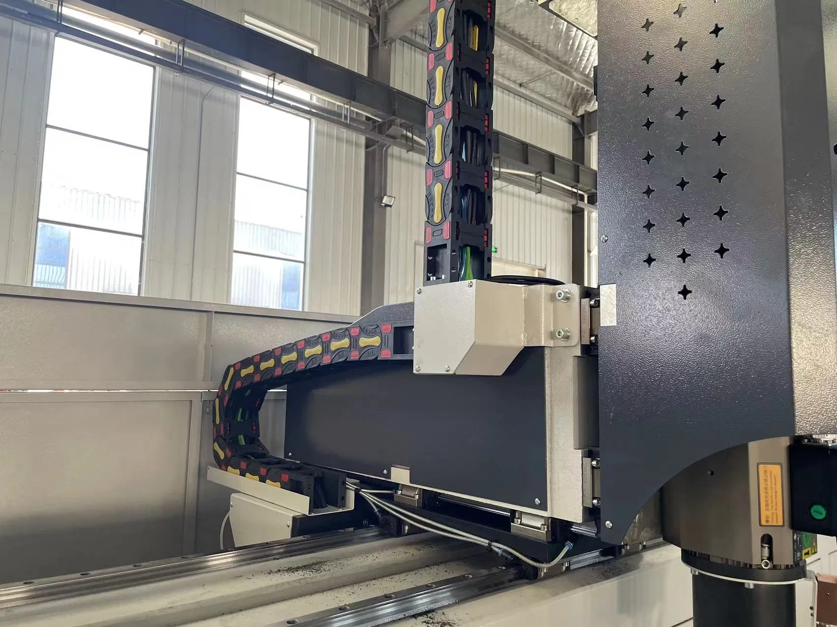 Industrial Aluminum Profile High Speed CNC Machining Center