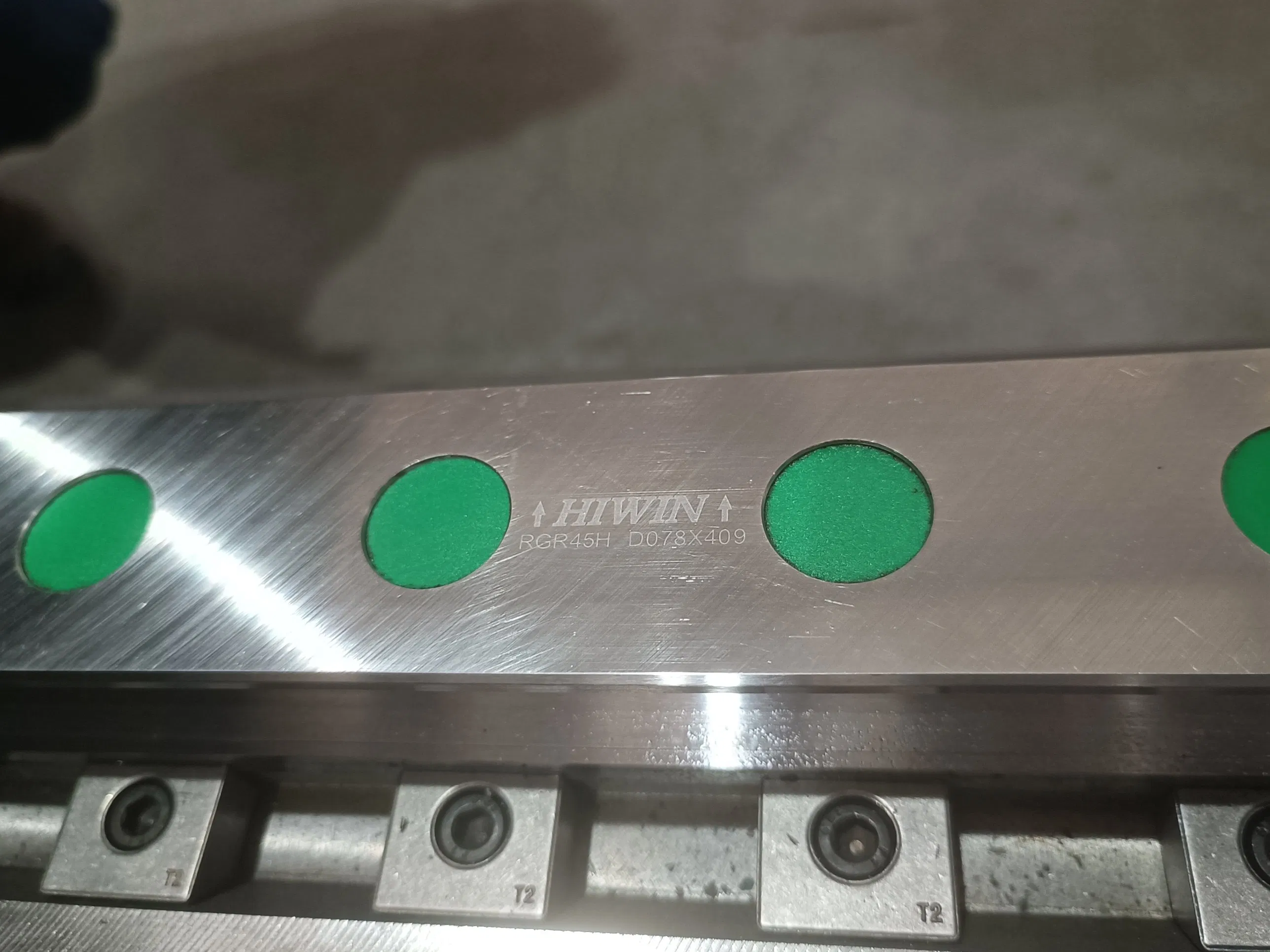 3+2 Axis High Speed Vmc 3 4 5 Axis Vmc CNC Vertical Machining Center with X: 1000/1100 Y: 600 Z: 600