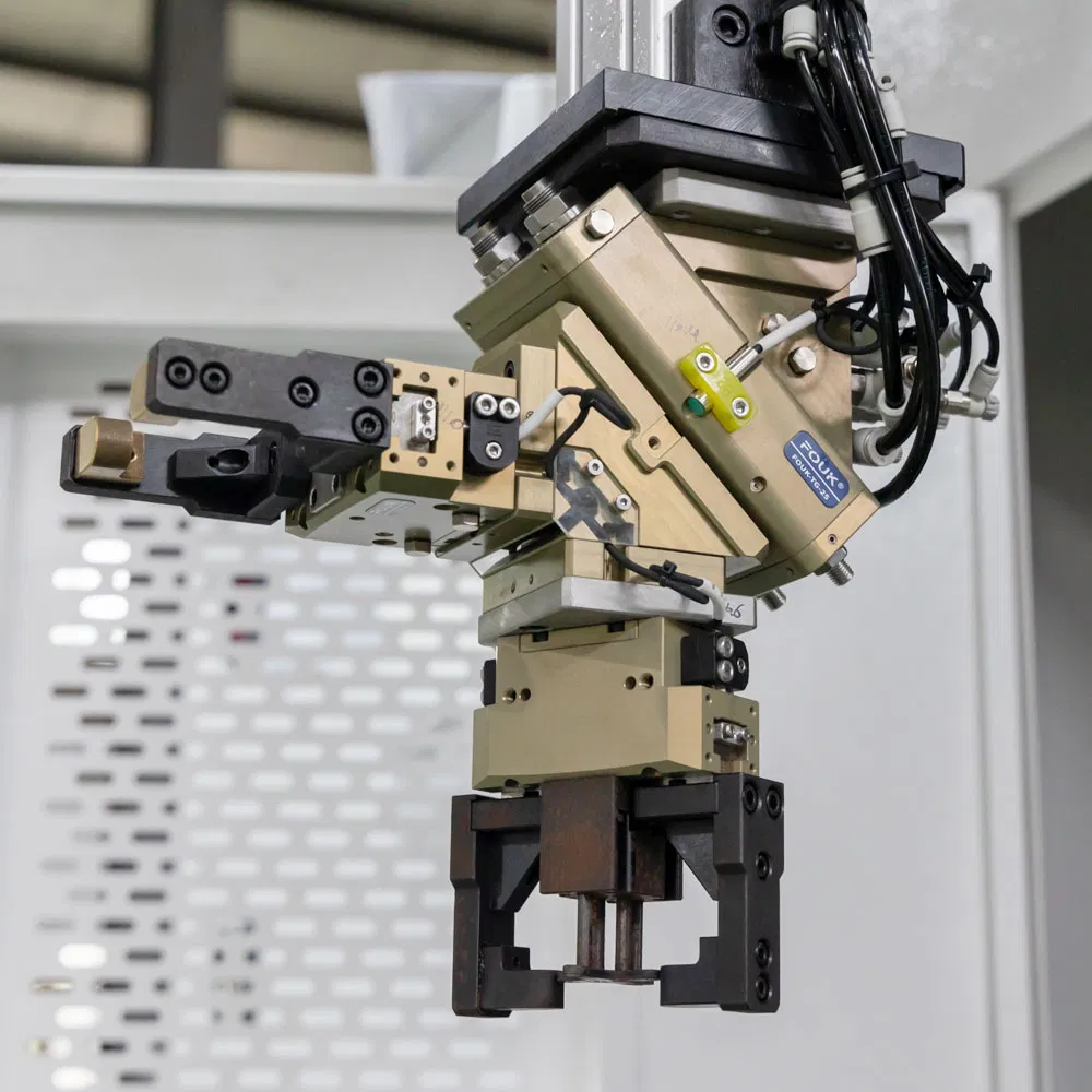 Factory Price Horizontal Automated Metal Lathe CNC Turning Center with CE for Inner Race