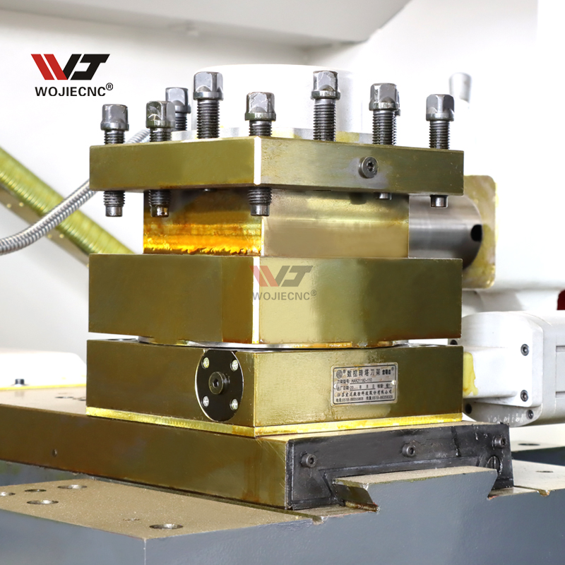 Ck6150 Flat Bed CNC Lathe Cak6150 High Precision CNC Torna Horizontal 2 Axis Small Automatic GSK CNC Turning Machine with C and Y Axis for Metal