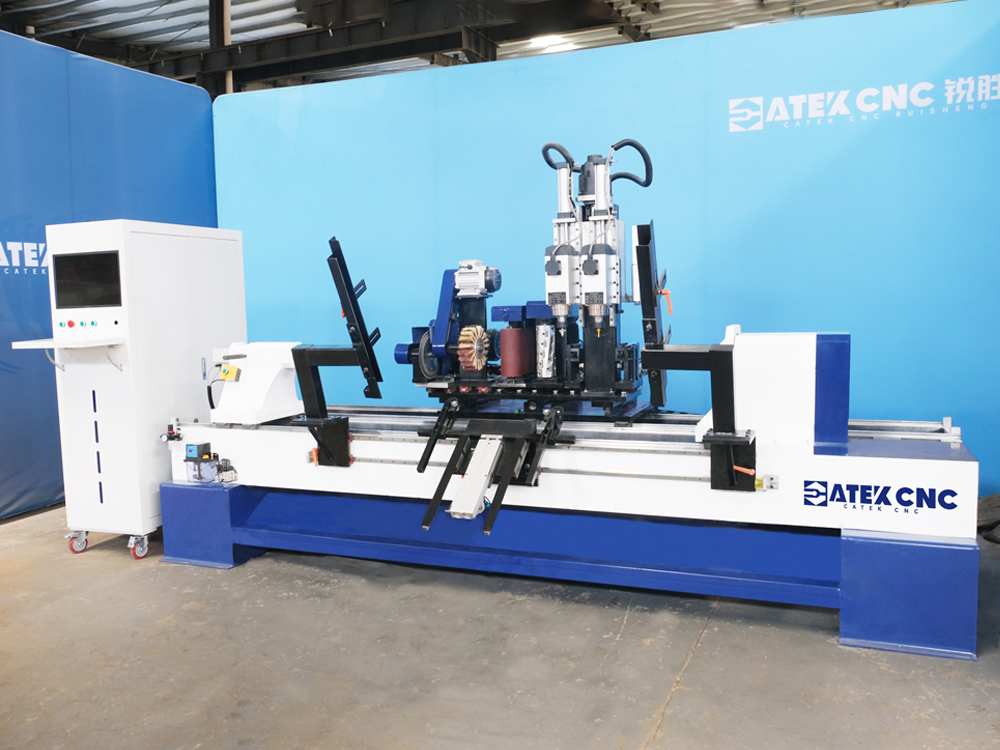 2025 Hot Selling Multi Functions Wood Working 1530 Automatic Chuck Turning Wood Lathe for Making Roman Columns