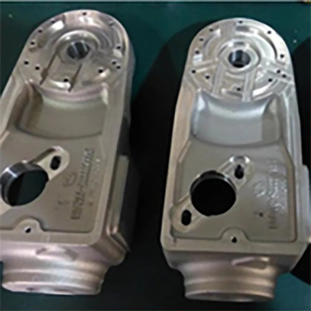 AC Servo Motor Driven Mingju Ve 10 CNC Vertical Milling Machining Machine Center for High-Speed Tooling