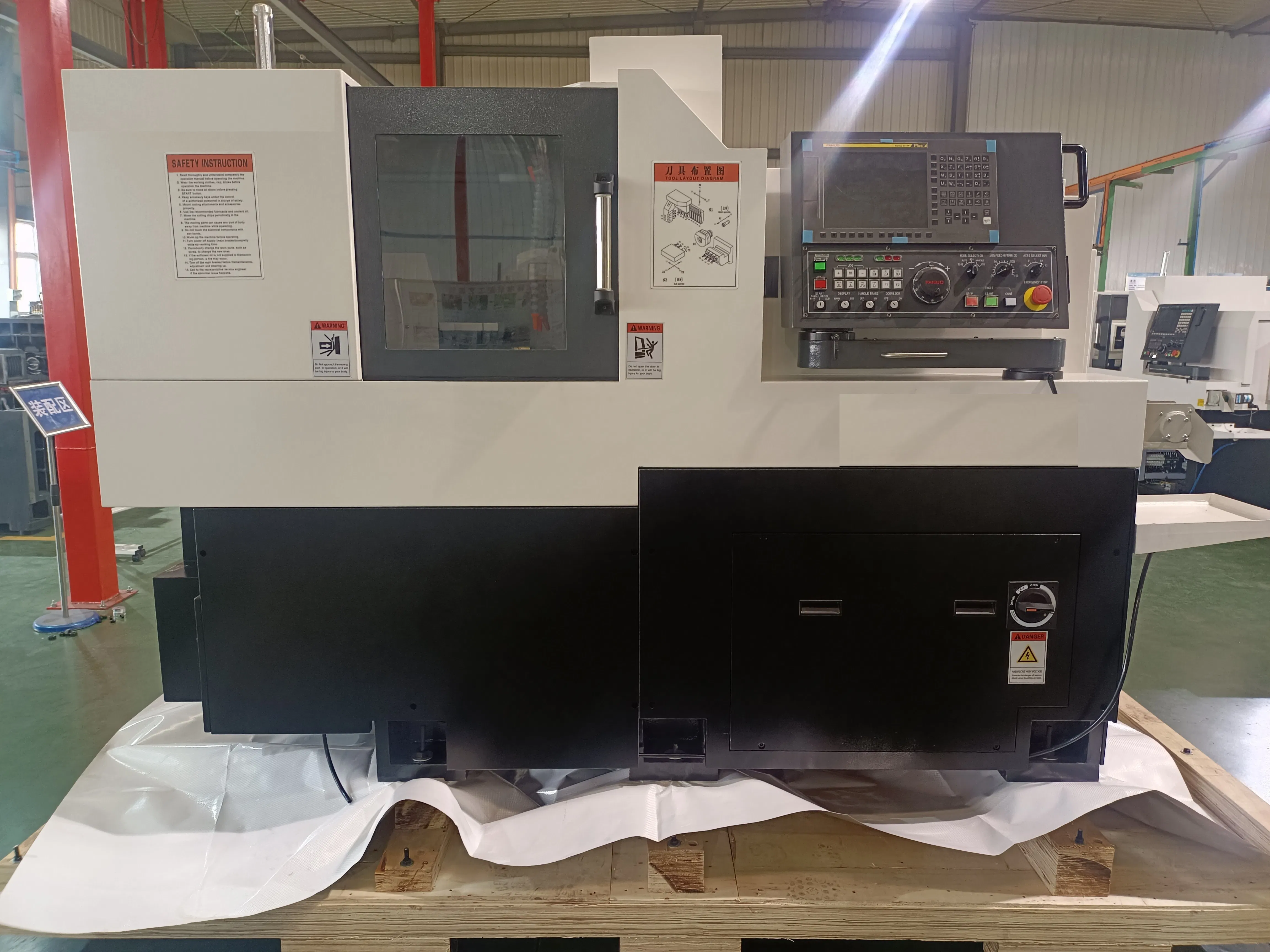 Precision Swiss Turning Center for Automated Metal Cutting Tasks