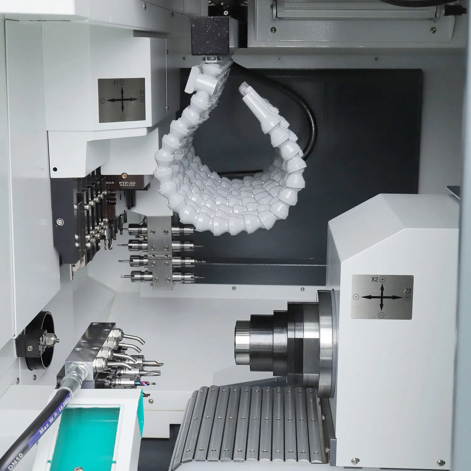 Automotive Industry Swiss Type CNC Chuck Control Turning Part Automatic Lathe Machine