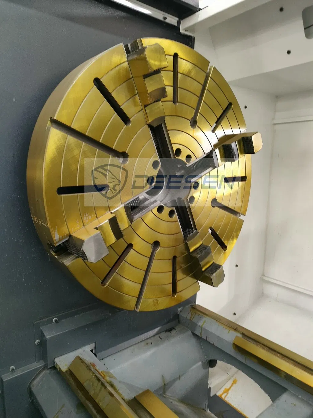 Ck61125 Ck61125g Metal CNC Turning Machine Automatic Horizontal Flat Bed CNC Lathe Heavy Duty Industrial CNC Cutting Machine Torno Lathe Tool CNC Lathe Machine